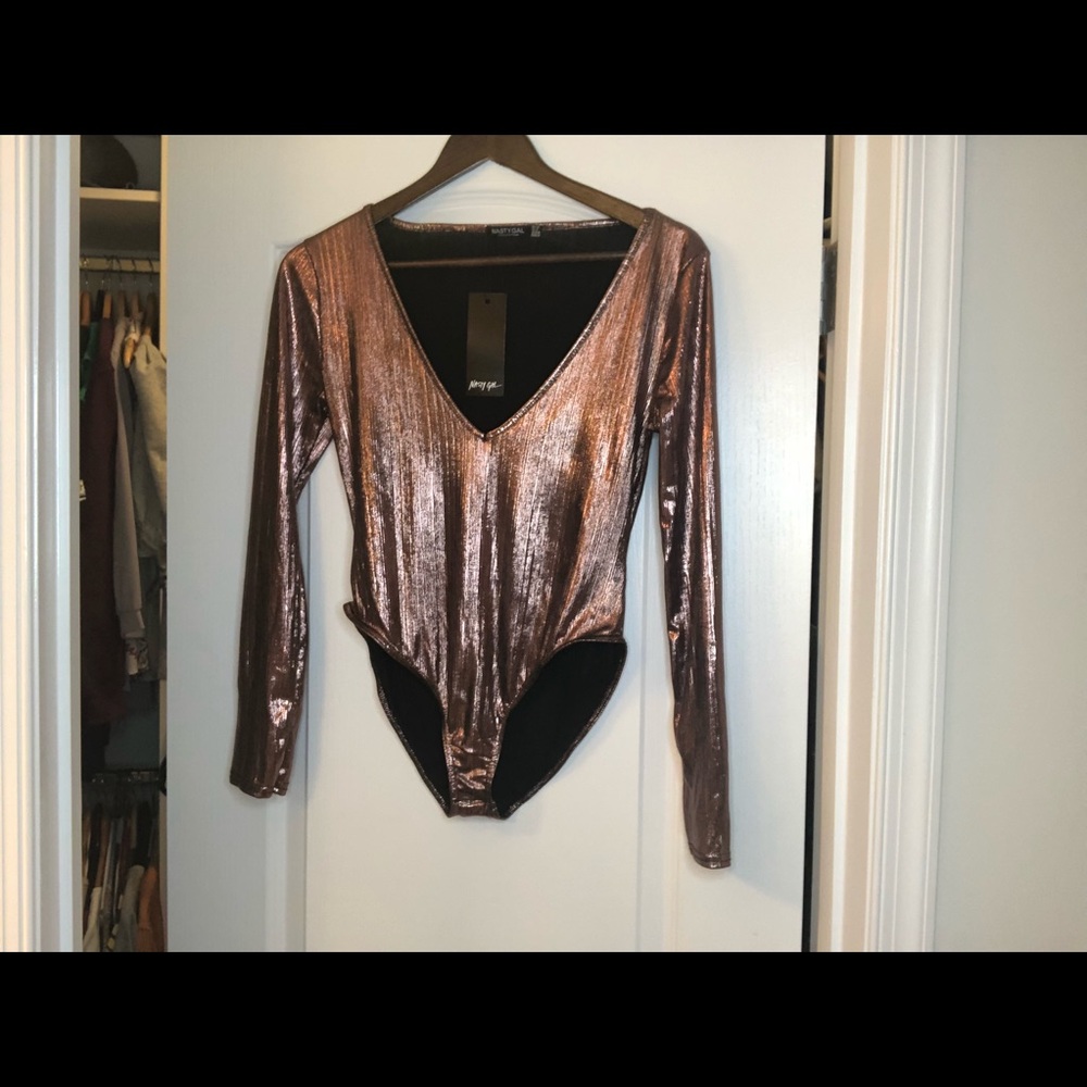 Rose metallic body top.